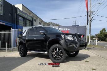 NISSAN NAVARA MO970 GLOSS BLACK MACHINED FACE